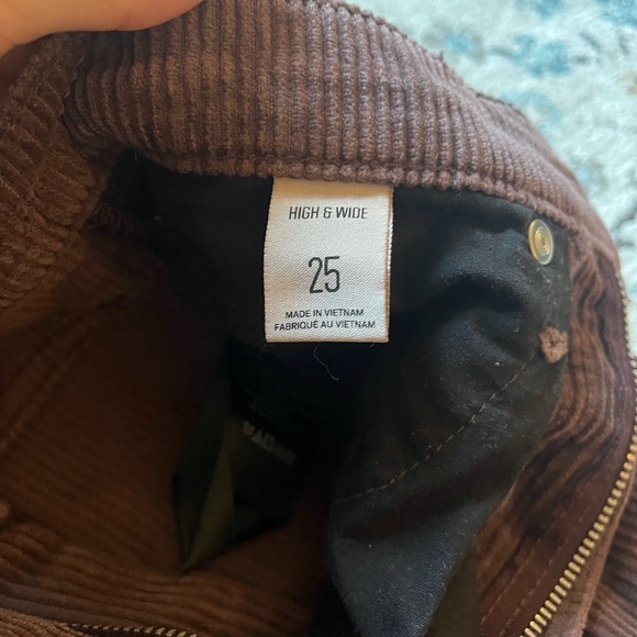 BDG Urban Outfitters High and Wide Corduroy Pant - Picture 3 of 5